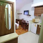 Ivana - Iva * Ζαντάρ