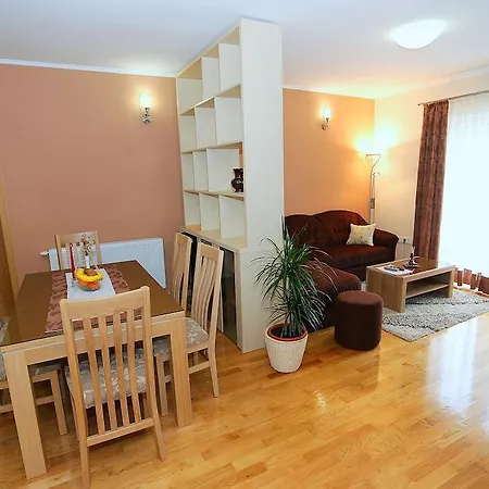 Ivana - Iva Apartamento *